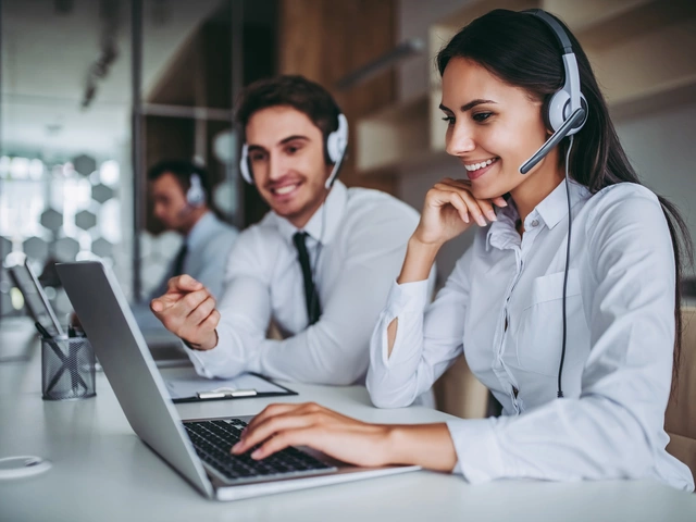 Which job is better, a data entry operator or a call center?